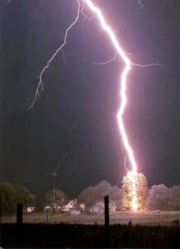 Cliquer pour agrandir lightning_natgeo