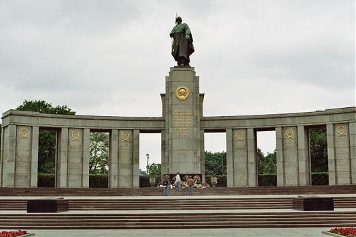 Mémorial soviétique du Tiergarten (Berlin)