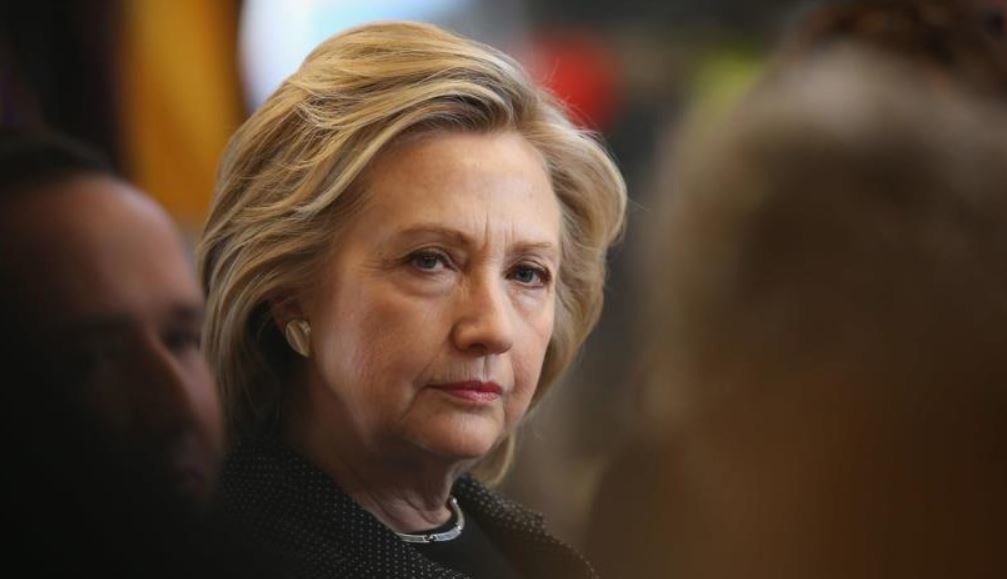 Novi e-mailovi Hillary Clinton pronađeni: FBI ponovo otvara istragu