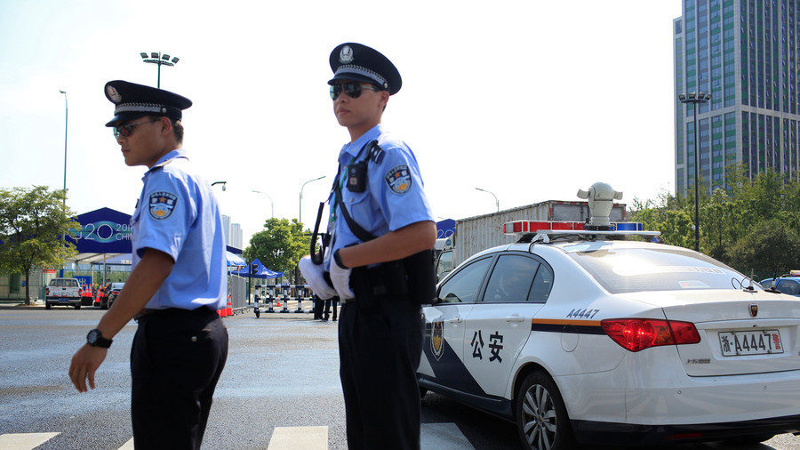 chinese police officers