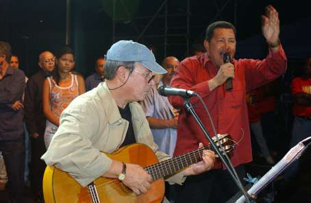 Concert à Caracas, août 2004. Photos publiées aujourd’hui par le chanteur cubain Silvio Rodriguez
