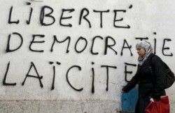 Wall inscriptions_Liberté-démocratie-laïcité