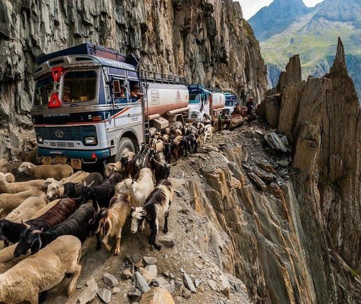 Zoji la pass India