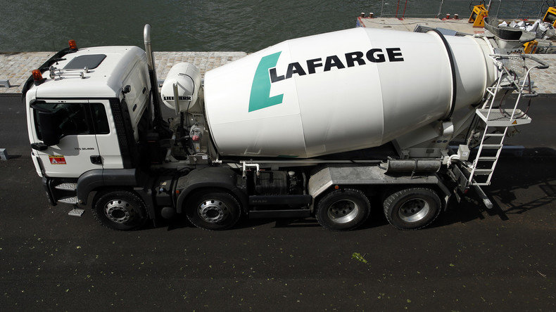 Camion Lafarge