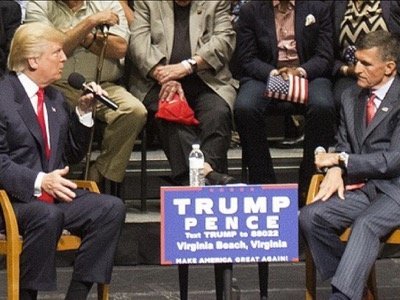 Donald Trump et le général Michael T. Flynn