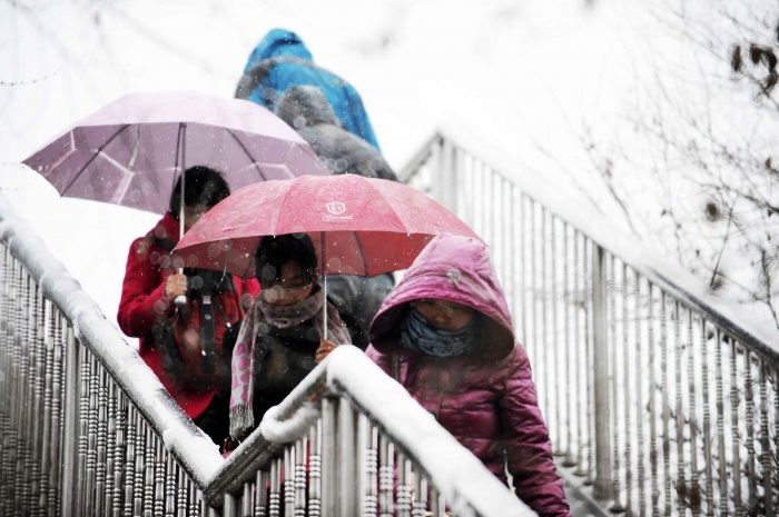 snow, China, umbrella