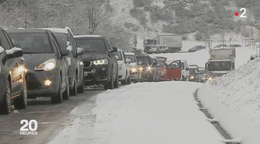 neige voiture