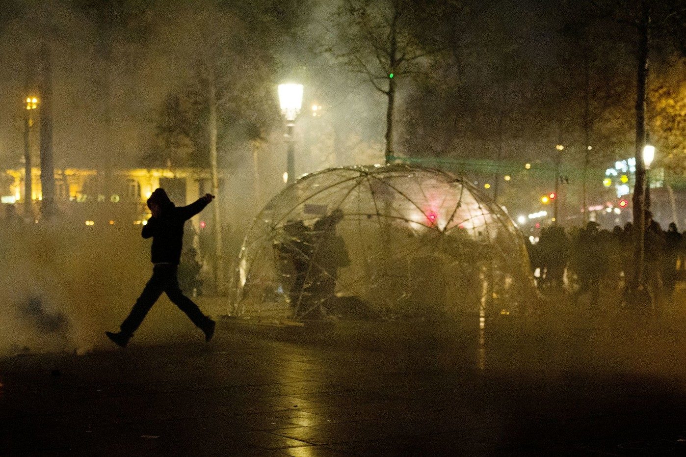 Paris, riot