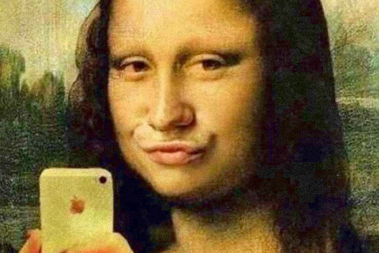 Selfie Mona Lisa