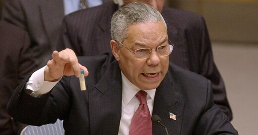 Colin Powell présente un flacon d'anthrax à l'ONU