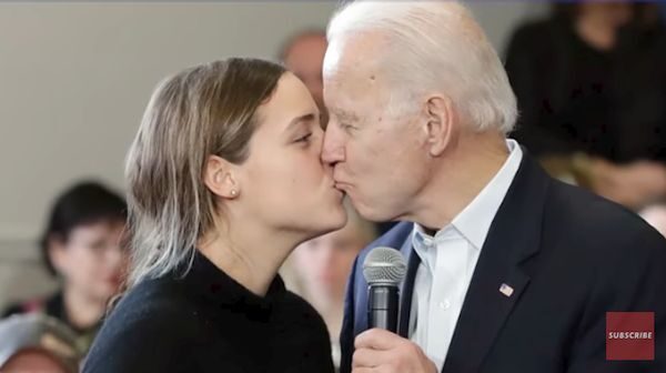 Joe Biden, baiser