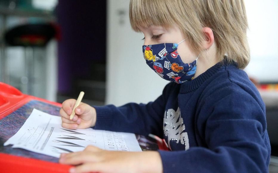 Enfant école masque Covid