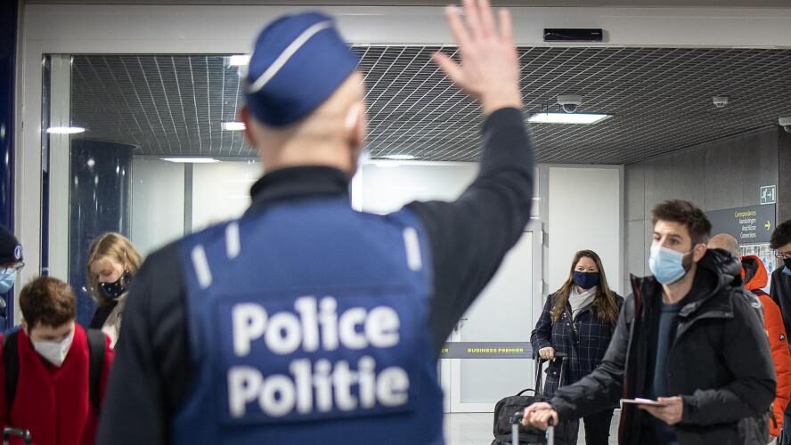 Police masque Covid Belgique