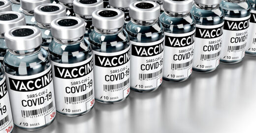 Dernières données du VAERS : les dommages chez les 12 /17 ans vaccinés contre le Covid ont plus que triplé en une semaine Covid_vaccine_VAERS_052721_fea