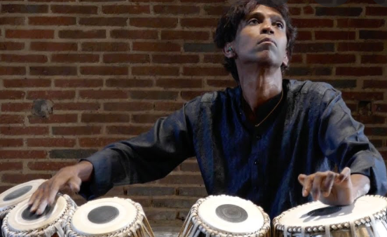 Prabhu Edouard (tablas)