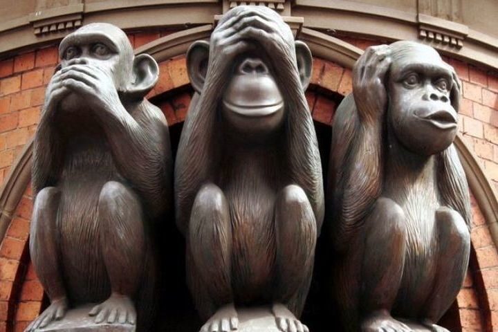 Les trois singes du temple shintoïste Toshogu