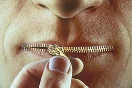 silence des intellectuels