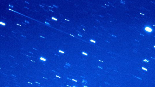 248370-2005-qn173 asteroide comete