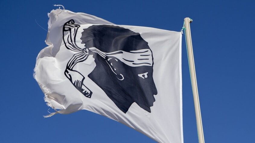 drapeau corse