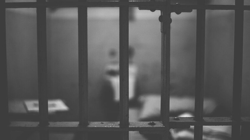 prison et barreaux