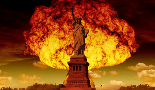 statue de la liberté + bombe nucléaire