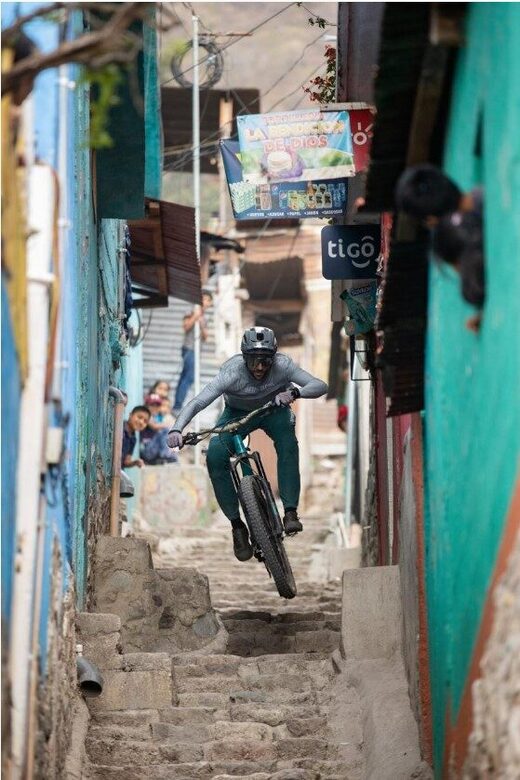 Dans les rues de La Paz.  kilian bron