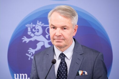 Cliquer pour agrandir ministre finlandais Pekka Haavisto
