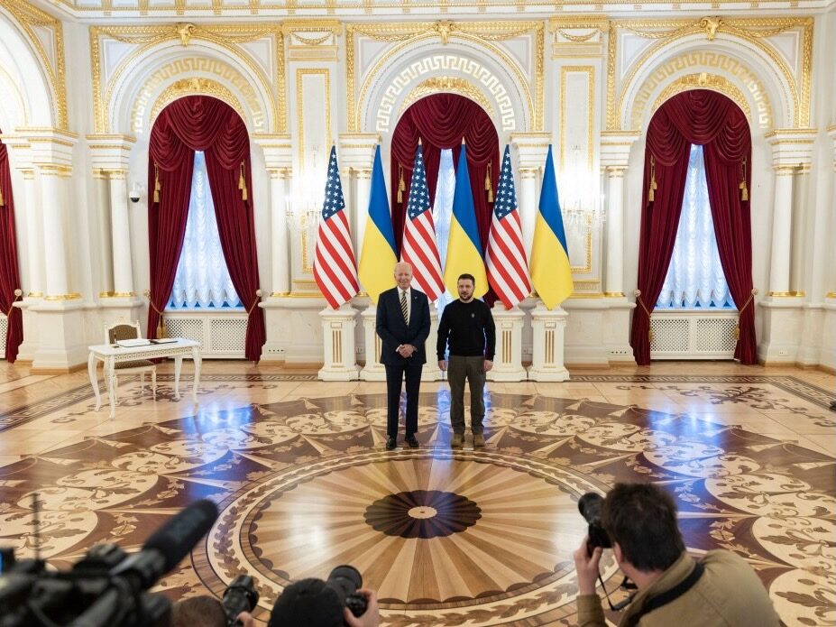 biden zelensky