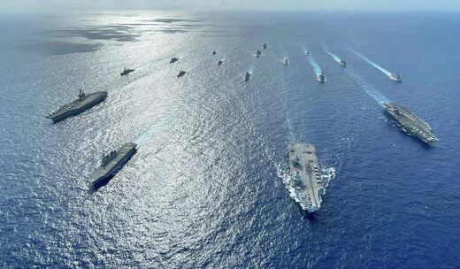 bateaux de guerre