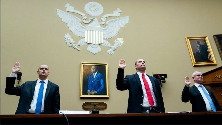 Ryan Graves,  David Grusch, David Fravor