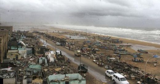 Cyclonic storm Nilam India hit beach