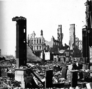 Ruines incendiées par suite d'une comète, vues du carrefour des rues Dearborn et Monroe, Chicago 1871