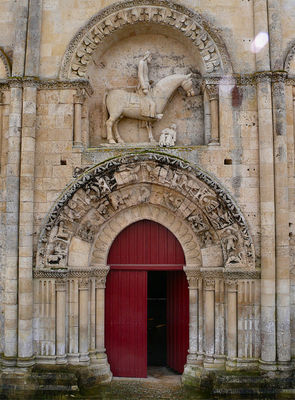 Le Constantin de l'église St Hilaire à Melle (Deux-Sèvres)