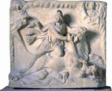 Mithra sacrifie le taureau primordial, dont furent issus les plantes et les animaux utiles à l’homme et malgré l’opposition du serpent et du scorpion incarnant le Mal