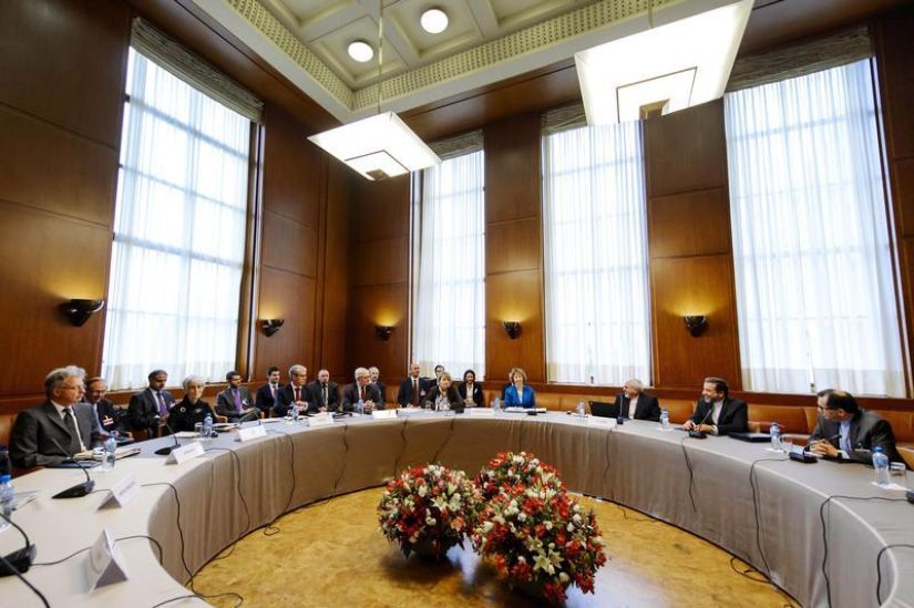 Réunion à Genève des délégations iranienne et des autres puissances mondiales, le 15 octobre