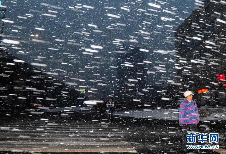 Cliquer pour agrandir Le 16 novembre, la province du Jilin a émis une alerte jaune aux tempêtes de neige.