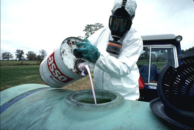 Pesticides, Monsanto