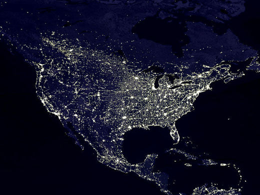 USA by night from satellit-cityLightsLg