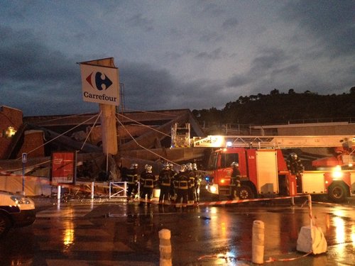 Magasin Carrefour Nice toit effondré 2014