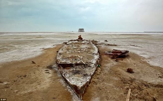 Cliquer pour agrandir le lac Orumiyeh