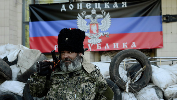 Ukraine: Donetsk et Lougansk forment un nouvel Etat